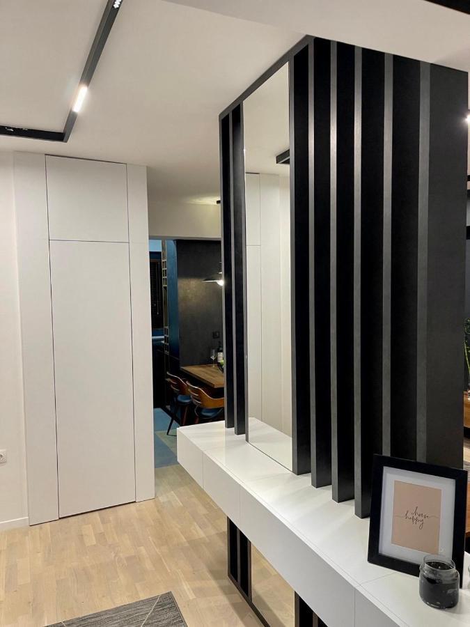 Sunlight Luxe Apartment Скопие Екстериор снимка