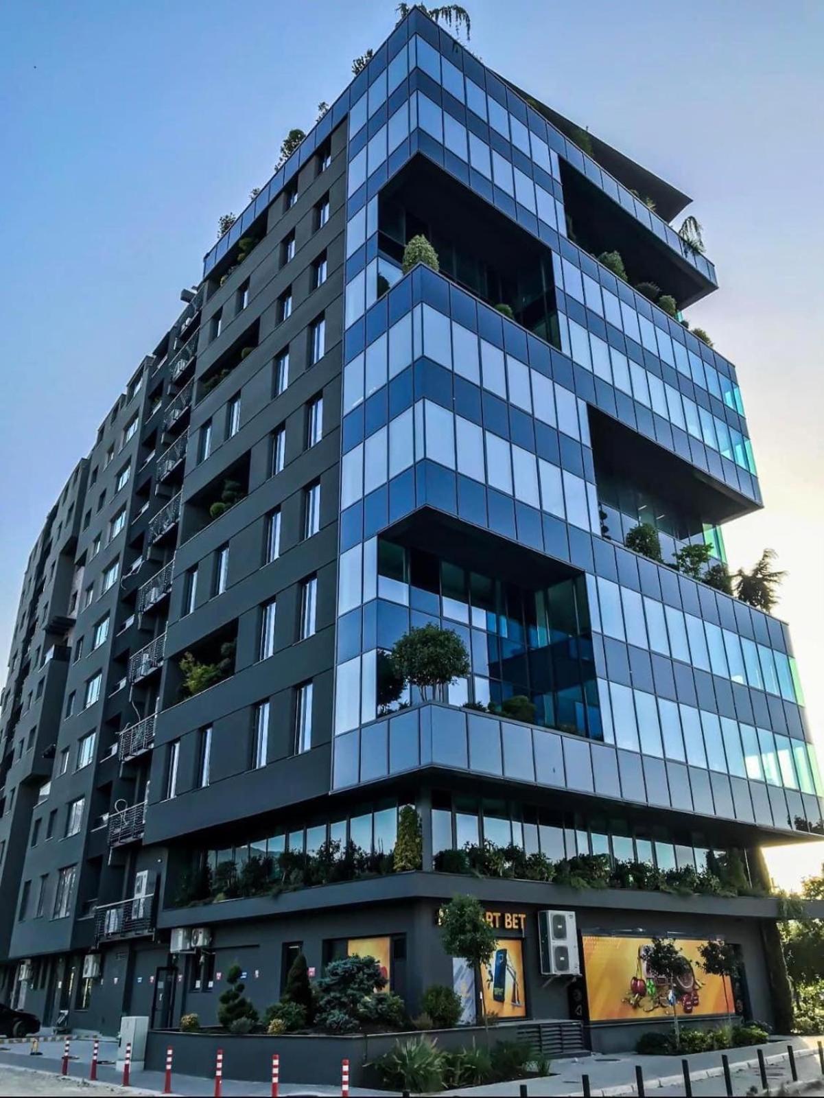 Sunlight Luxe Apartment Скопие Екстериор снимка